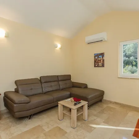 アパート Joma 2 *